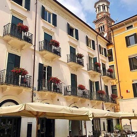 Residenza Navona ヴェローナ エクステリア 写真