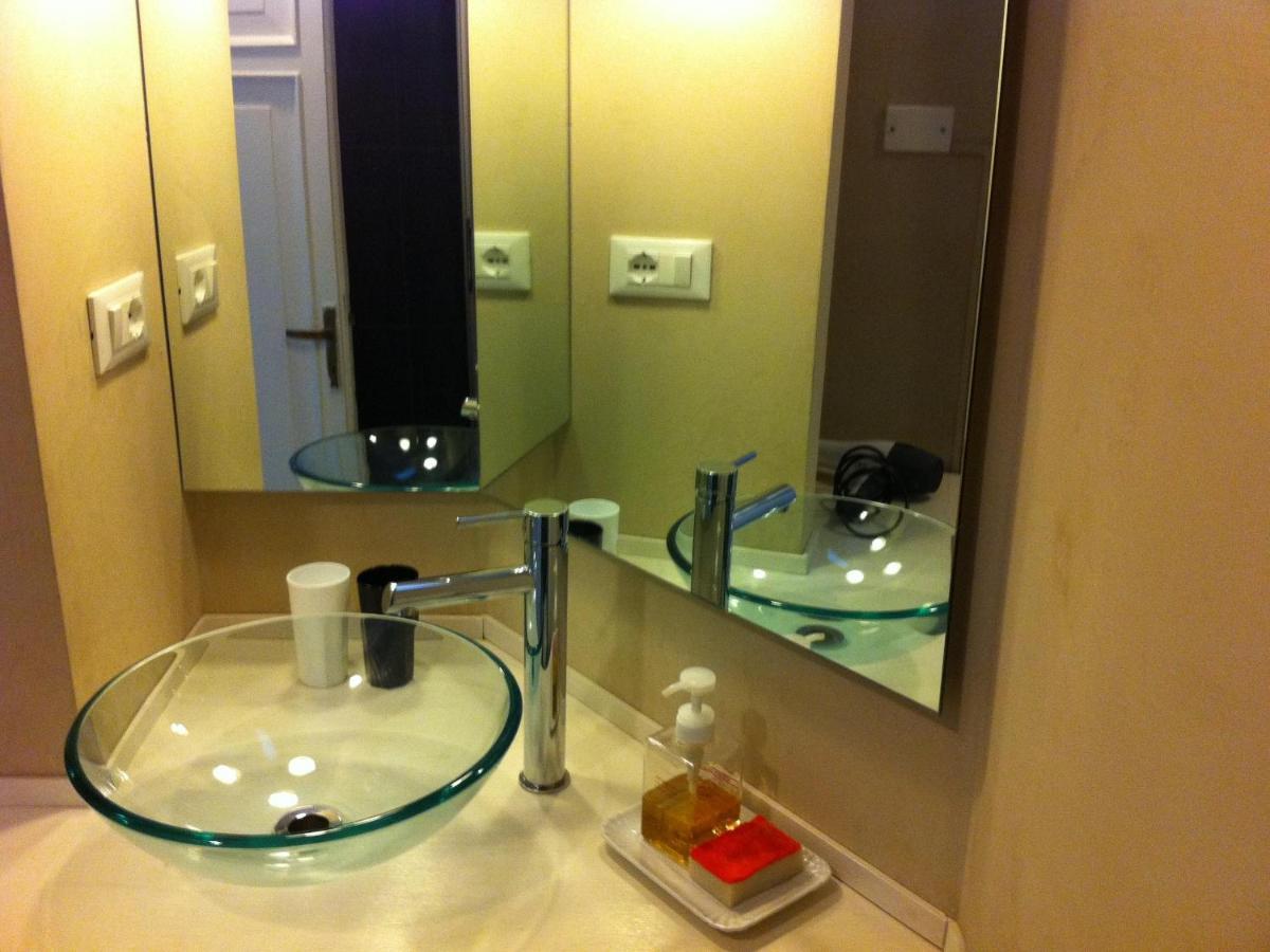 Residenza Navona ヴェローナ エクステリア 写真