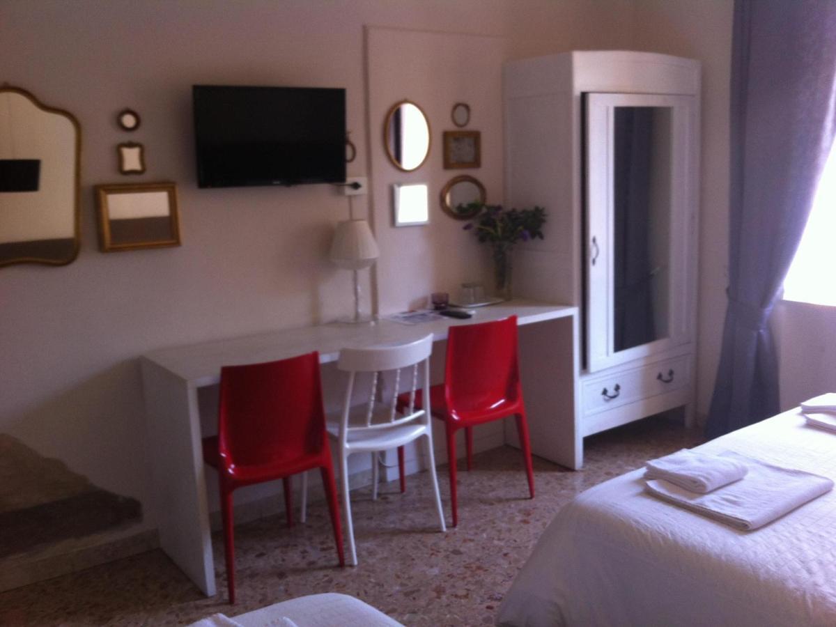 Residenza Navona ヴェローナ エクステリア 写真