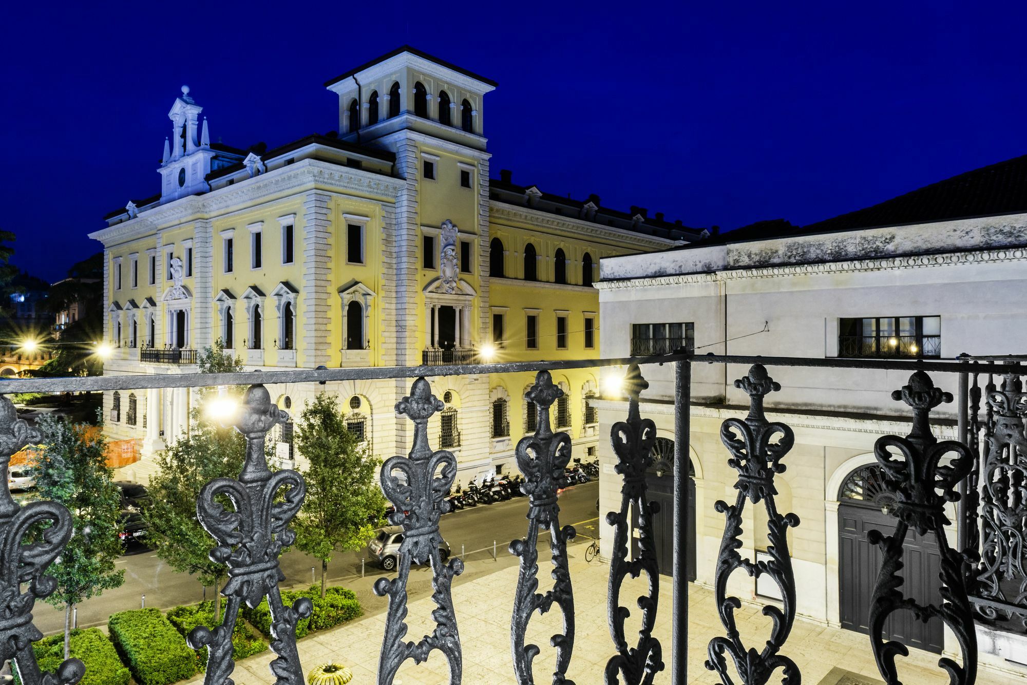 Residenza Navona ヴェローナ エクステリア 写真